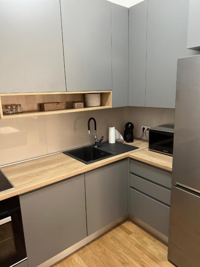 City Rent 1 Osijek Ngoại thất bức ảnh